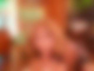 Live cam show with Alison Moon - Bikini on Milf Play