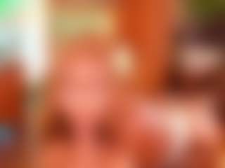 Live cam show with Alison Moon - Ebony College on Mixed Magazine Live