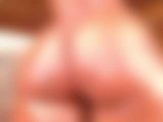 Alison Moon's Live Sex Cam Show