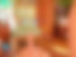 Live cam show with Alison Moon - Sexy on Milfs Live