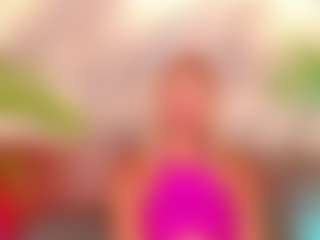 Live cam show with Alison Moon - Ebony on TeamSkeetLive | colombia
