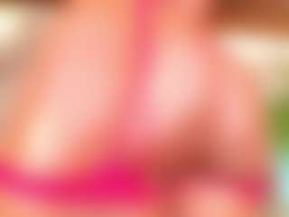 Live cam show with Alison Moon - Bedroom Black on live18s.com