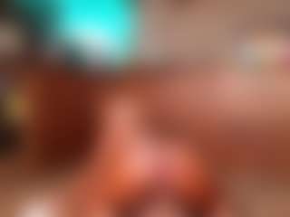 Live cam show with Alison Moon - Ebony Shaved Pussy on nudelive.tv
