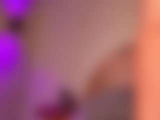 Live cam show with Alison Moon - Big Ass Latina on CamClone | colombia