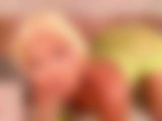 Live cam show with Alison Moon - Ebony Teen (18+) on SinfulBabes