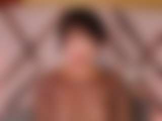Live cam show with Alison Moon - Bedroom on xxxlivecams.org