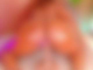 Live-camshow met Alison Moon - Thong op Camsoda