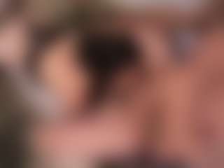 EmilyThickum's Live Sex Cam Show