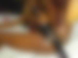 Live cam show with DAYRA-PARKER - Spanks on Pornisteam.com