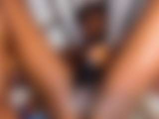 Live cam show with DAYRA-PARKER - Small Tits on SquirtSoMuch