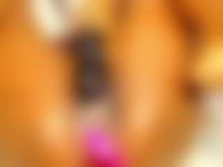 Live cam show with DAYRA-PARKER - Spanks on CSO-WL