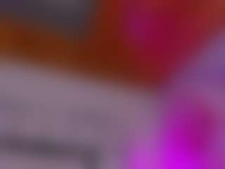 Live cam show with emili-clark - Camel Toe on CamClone