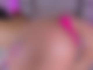 Live cam show with emili-clark - Teen (18+) on CSO-WL