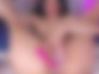emili-clark's Live Sex Cam Show