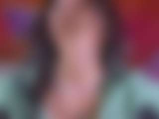 Live cam show with emili-clark - Oil on fapnchat