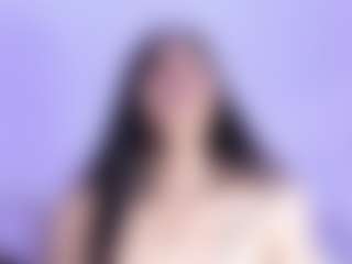 emili-clark's Live Sex Cam Show