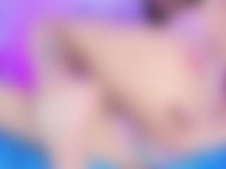 emili-clark's Live Sex Cam Show