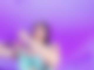 emili-clark's Live Sex Cam Show