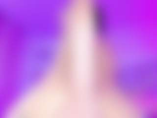 emili-clark's Live Sex Cam Show