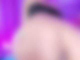 emili-clark's Live Sex Cam Show