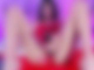 emili-clark's Live Sex Cam Show