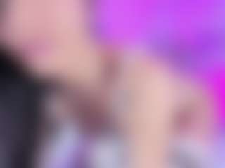 emili-clark's Live Sex Cam Show