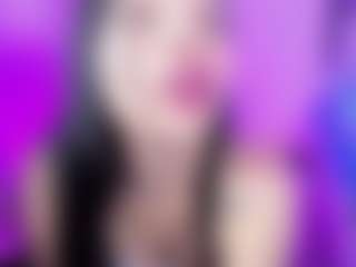 emili-clark's Live Sex Cam Show