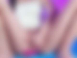 emili-clark's Live Sex Cam Show