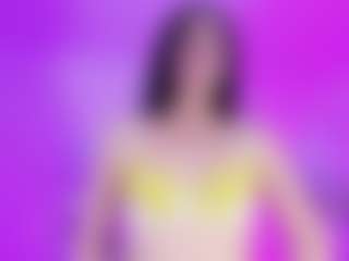 Live cam show with emili-clark - Erotic Dance on instabang