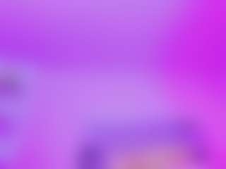 Live cam show with emili-clark - Middle Aged on SmokeAndPoke