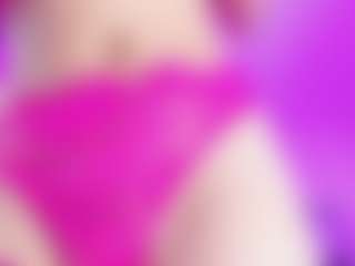 emili-clark's Live Sex Cam Show