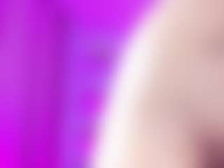 Live cam show with emili-clark - Squirt on Camsoda