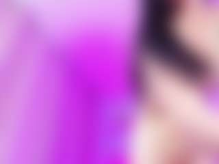 emili-clark's Live Sex Cam Show