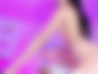 emili-clark's Live Sex Cam Show