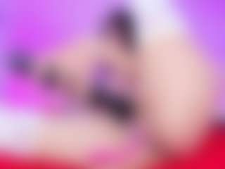 Live cam show with emili-clark - Young Adult on Camsoda