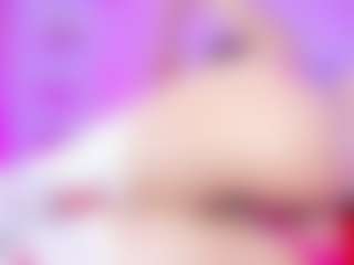 emili-clark's Live Sex Cam Show
