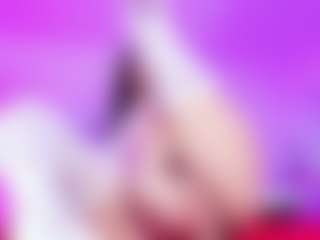 emili-clark's Live Sex Cam Show