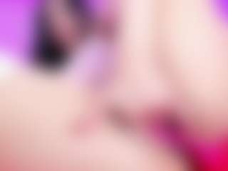 emili-clark's Live Sex Cam Show