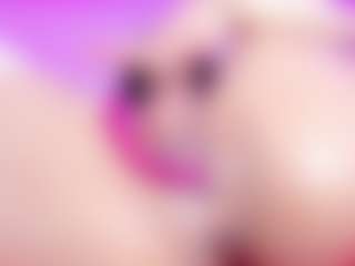 emili-clark's Live Sex Cam Show