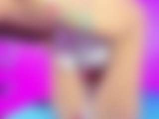 emili-clark's Live Sex Cam Show
