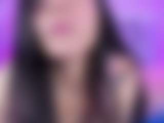 emili-clark's Live Sex Cam Show