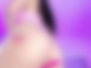 emili-clark's Live Sex Cam Show
