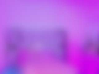 emili-clark's Live Sex Cam Show