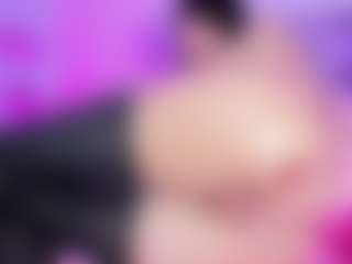 Live cam show with emili-clark - Latina on Camsoda | colombia
