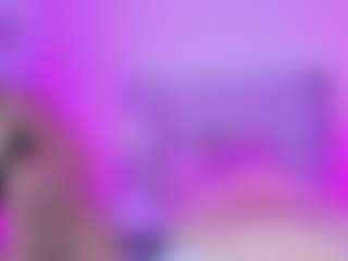 emili-clark's Live Sex Cam Show