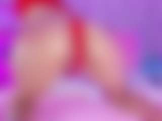 emili-clark's Live Sex Cam Show