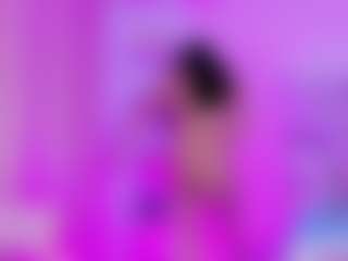 emili-clark's Live Sex Cam Show