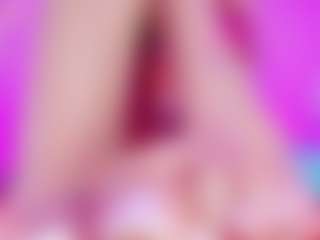 emili-clark's Live Sex Cam Show