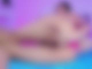 Live cam show with emili-clark - Full Nudity on Gym Cam Girls