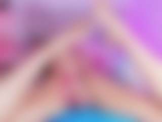 Live cam show with emili-clark - Shaved on Camsoda